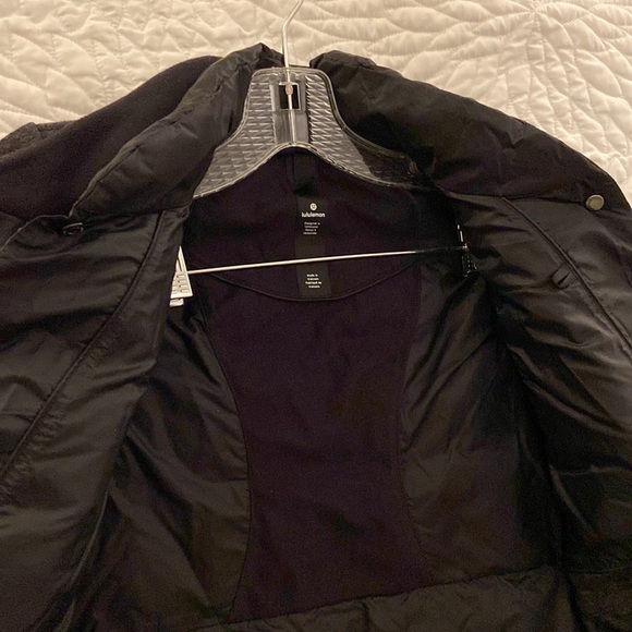 Lululemon All Days Softshell - Picture 7 of 10